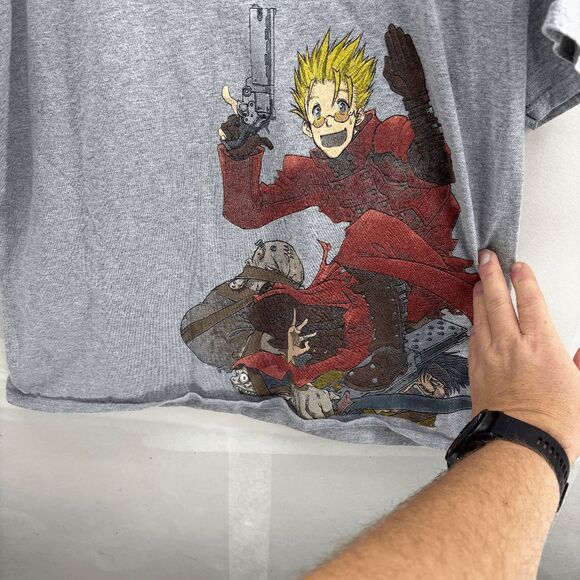 Trigun T Shirt Men XL Gray Vash Stampede Graphic Loot Wear Anime Badlands Rumble - Picture 4 of 5